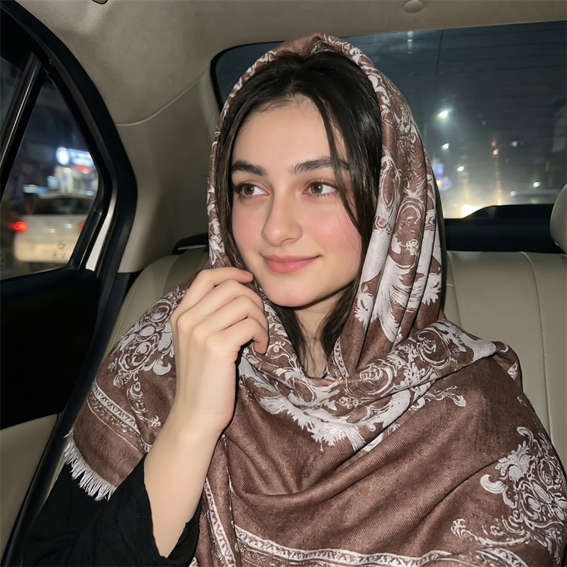 Luxury Baroque Print Hijab Wom - огляд і ціна Shawl Wrap Winter